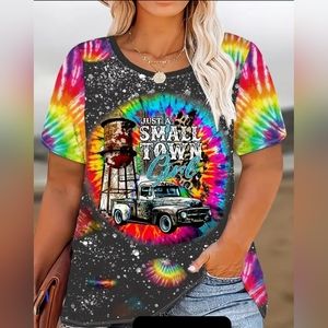 T-shirt Small Town XL (14) NWT Women's Plus Tie Dye Car Print Short Sleeve